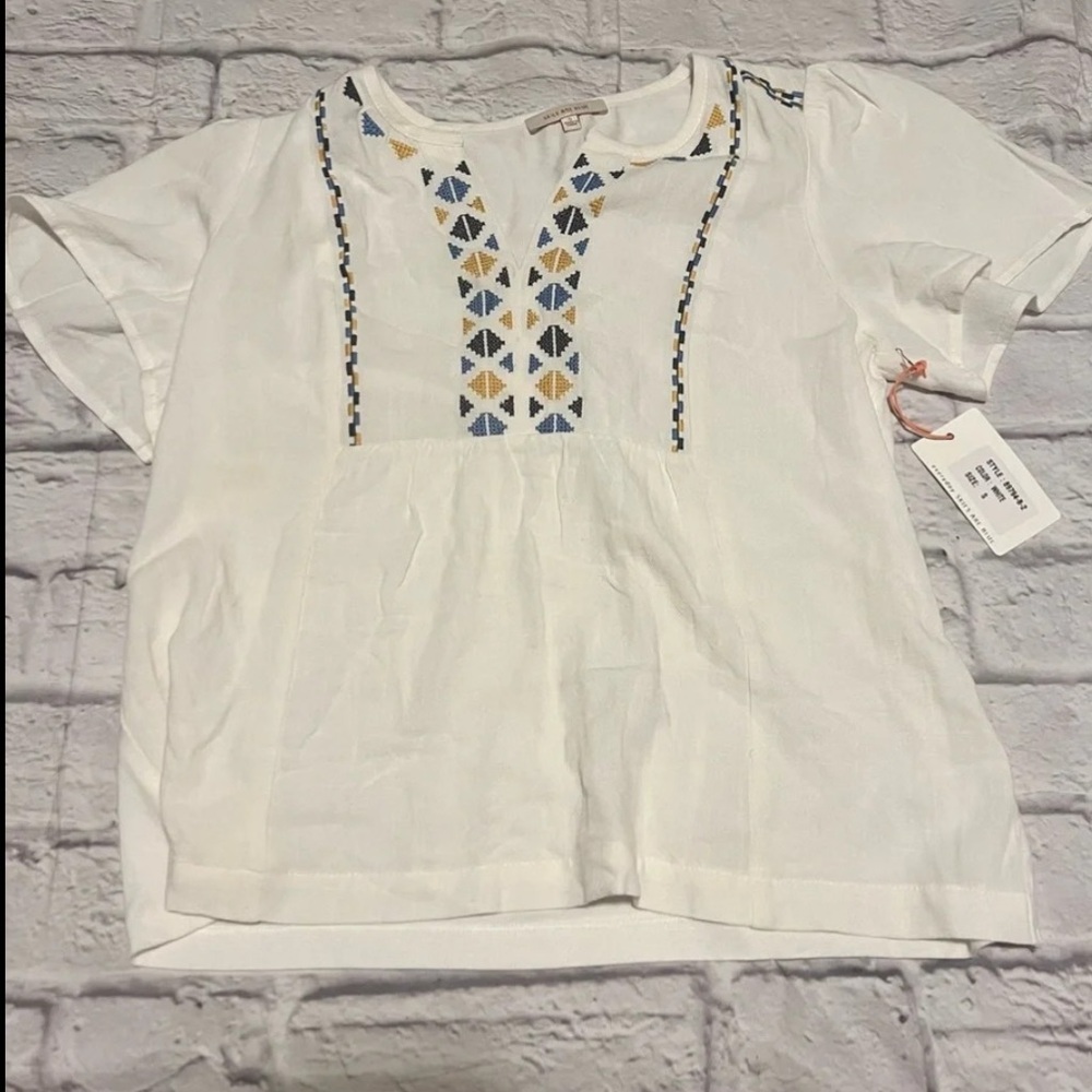NWT Skies Are Blue Women’s SM Boho-chic Embroidered Peasant Geometric top - Picture 3 of 7
